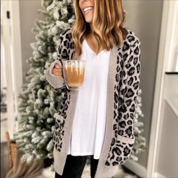 Barefoot dreams cheetah sweater Clearance